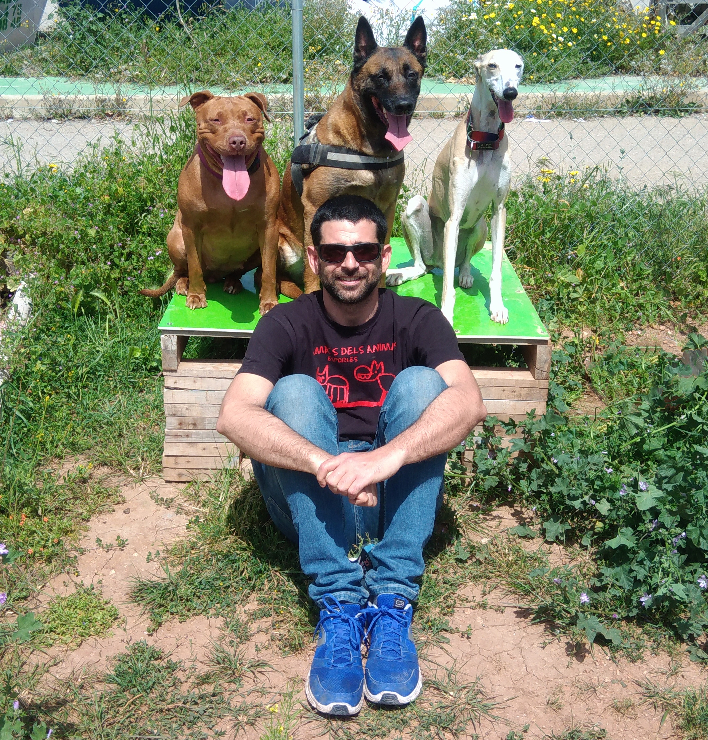 Freya, Kali, Gio y Borja.